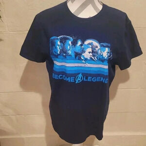 Loot Crate Exclusive Marvel AVENGERS Become A Legend Navy Blue T Shirt Large.